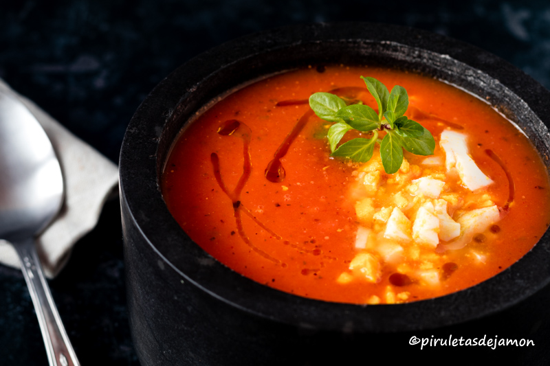 Sopa de tomate | Piruletas de jamón - Blog de cocina