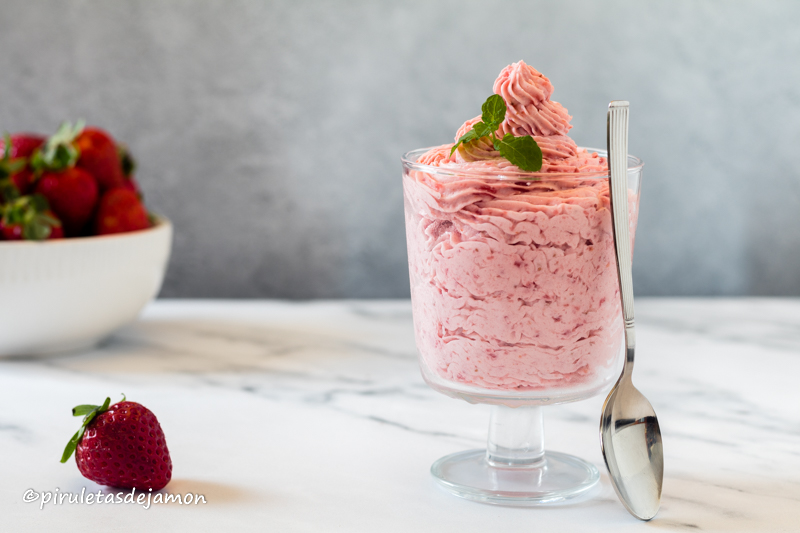 Crema de fresas | Piruletas de jamón - Blog de cocina